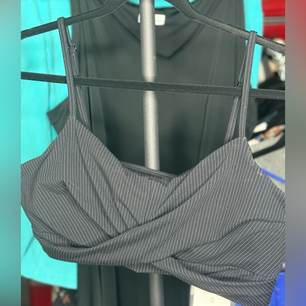 Buffbunny Ivy wrap sports bra in black pinstrip